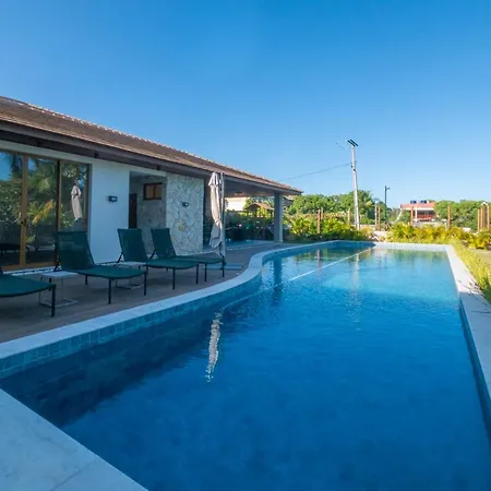 Novissimo Com Varanda Gourmet 10 Min A Pe Da Praia Itacimirim Exterior foto